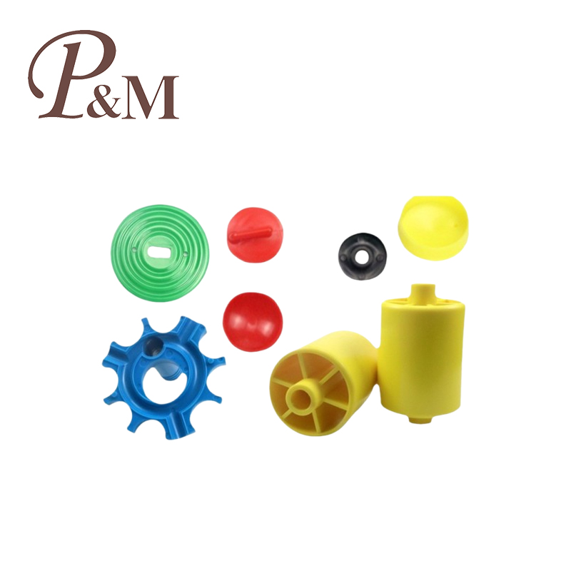 Moulage plastique pour appareils électroménagers