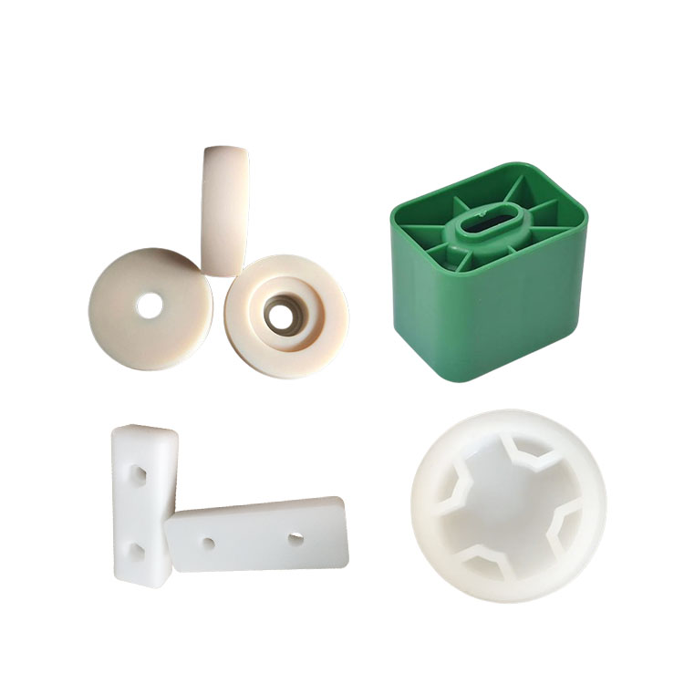 Personnaliser le moulage sur mesure de pièces de voiture en plastique