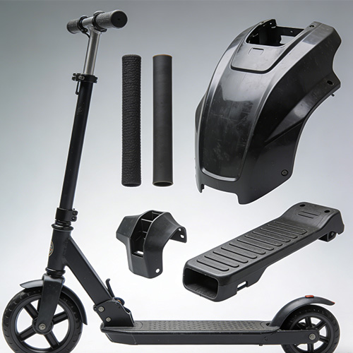 Moulage de pièces en plastique pour scooter